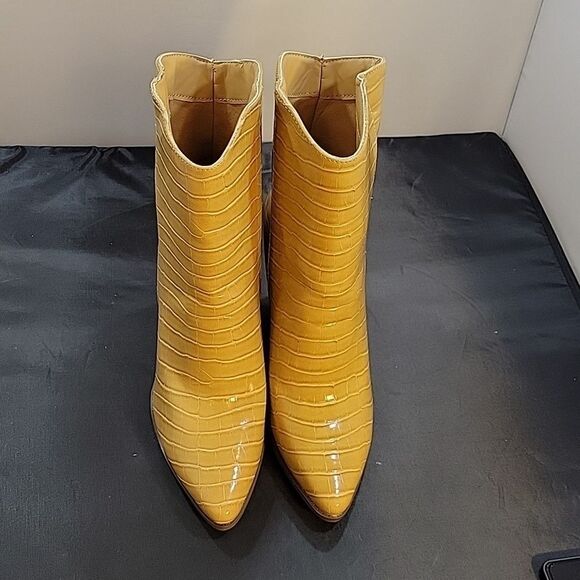 BRAND NEW QUPID POINTED TOE LEOPARD PRINT WOMEN"S BLOCK HEEL BOOT - Picture 3 of 13